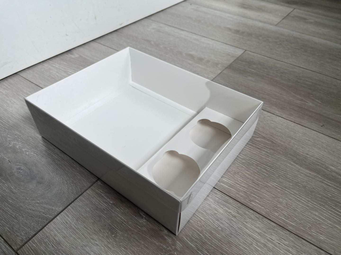 Clear 2 Hole cupcake Boxes