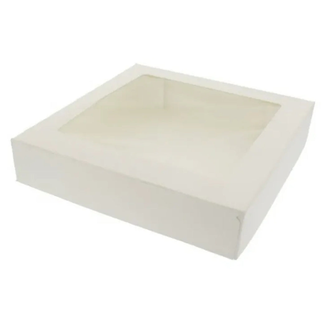 9 inch white treat boxes