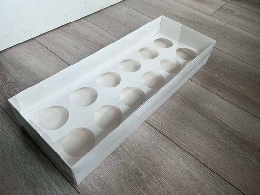 Clear 12 hole cupcake boxes